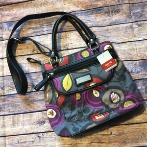 NWT Relic Carrie Satchel in Joni Floral print
